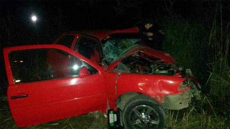 Un muerto en un violentísimo choque en Córdoba