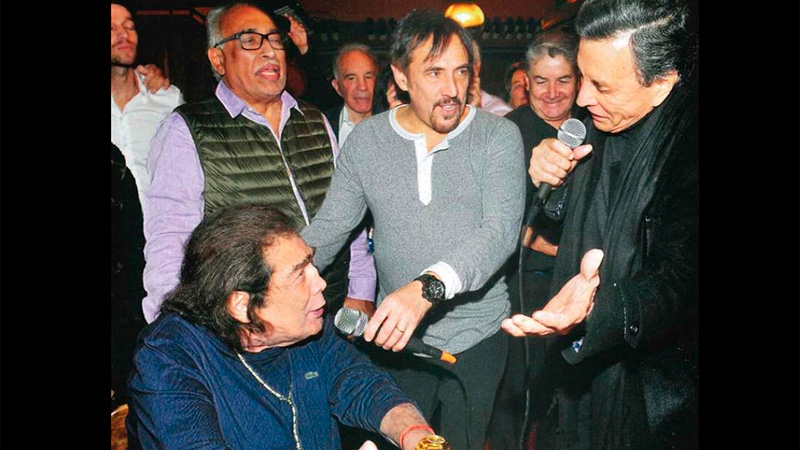 Cacho Casta&ntilde;a festej&oacute; su cumplea&ntilde;os