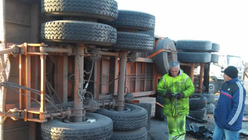 Choque múltiple en autopista Rosario-Buenos Aires