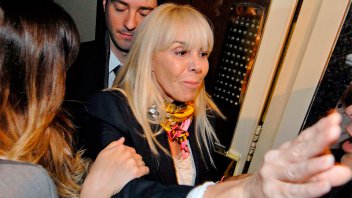 Maradona denunció a Claudia Villafañe por 