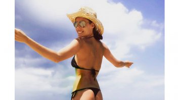 Sin Vicuña, Pampita se muestra en bikini desde Miami