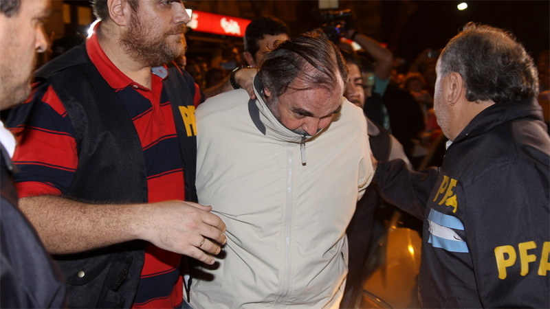 Pérez Gadín también quedó detenido