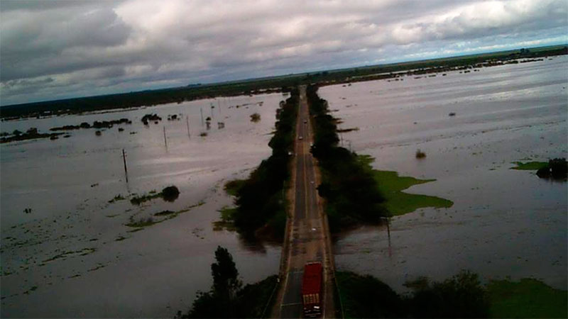Imagen de Gualeguay camino a la caminera sacada desde un drone