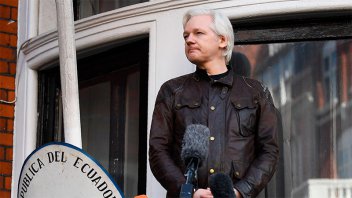 El Gobierno británico aprobó la extradición de Assange a Estados Unidos