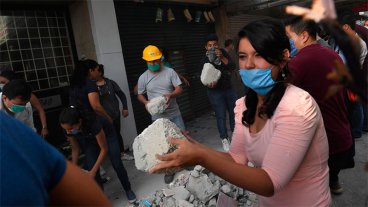 Otra fuerte réplica del terremoto hizo temblar a México
