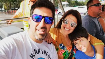 La paranaense Maju Lozano de vacaciones con su hijo y su exmarido