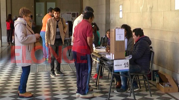 Las elecciones en Entre Ríos: ha votado más del 36 por ciento del padrón