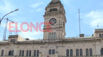 Comenzarán a abonarse el sábado los sueldos de la administración pública
