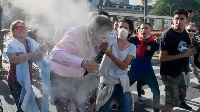 Image: https://elonce-media.elonce.com/fotos-nuevo/2017/12/21/o_1513846247.jpg