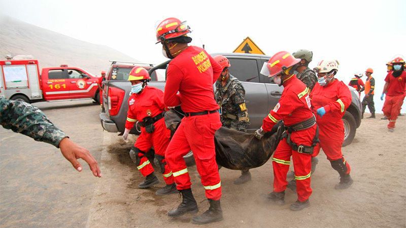 Continúan trabajos de rescate en Pasamayo