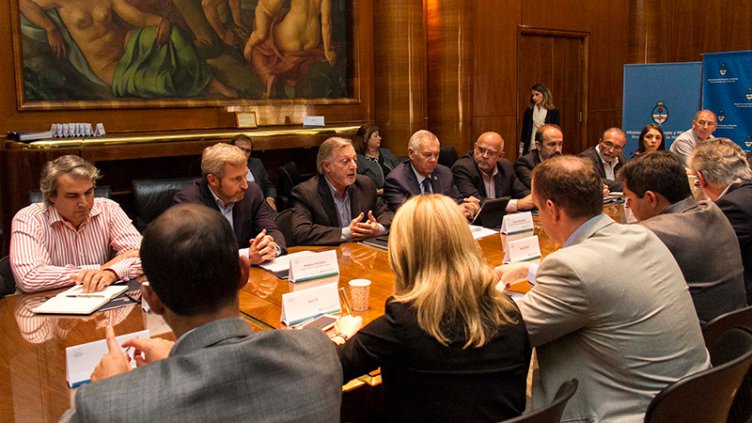 Tarifas: Provincias plantean reparos ante el pedido de quita de impuestos