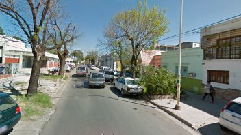 Asaltaron y apuñalaron a un hombre cerca del hospital San Martín