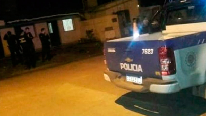 Discutió con su ex pareja y la asesinó de dos puñaladas