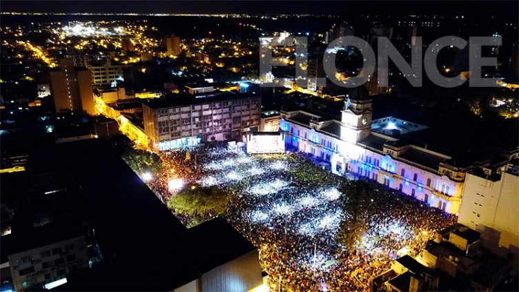 Inolvidable fiesta popular en Paraná