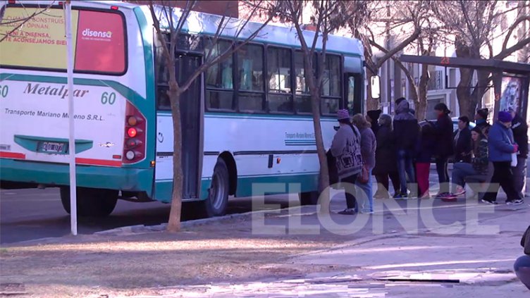 Colectivos: Habrá retención de servicios este martes