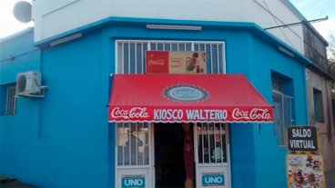 Honorable: Hallaron un fajo con dinero y buscaron a su dueño para devolvérselo
