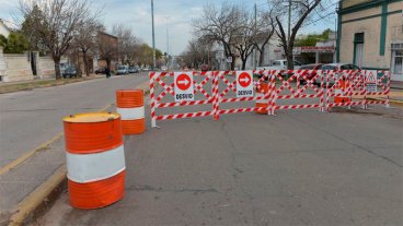 Tres líneas de colectivos cambian sus recorridos por obras en avenida Ramírez