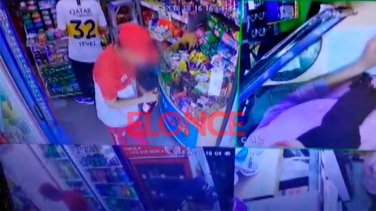 Video: Intentaron robar cerveza en un kiosco del centro pero los descubrieron
