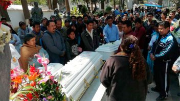 Mujer ahorcó a sus tres hijos tras grabar una despedida e intentó suicidarse