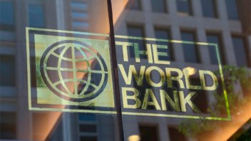 Banco Mundial empeoró su pronóstico sobre Argentina pero apoyó el ajuste