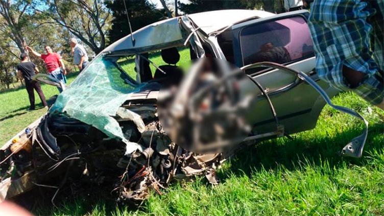 Fotos: Un hombre murió en impresionante choque entre camión y auto en Ruta 131