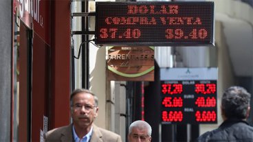 Banda de flotación para el dólar: Cuál será el piso y el techo de la divisa