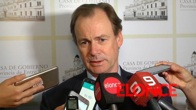 Bordet dijo que convocaron a los gremios docentes