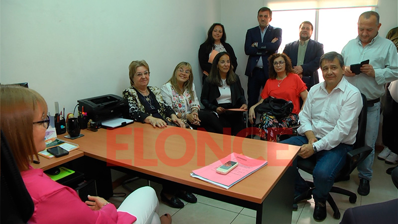 El Gobierno ofreció un 9% de aumento a docentes: Los sindicatos lo rechazaron