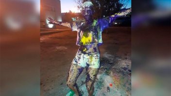 Joven sufrió grave lesión en la vista en festejo de egresada: Llamó a cuidarse