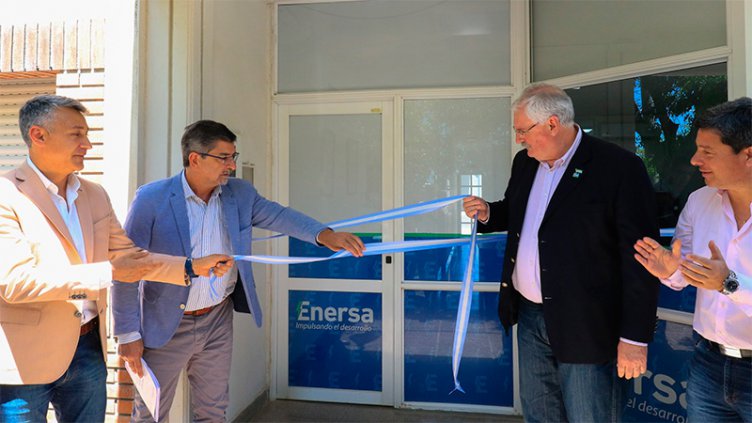 Enersa inauguró oficina en María Grande y nueva obra eléctrica para la región
