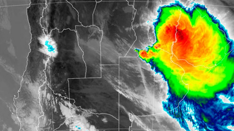 El ojo del temporal atraviesa Entre Ríos y se dirige hacia el este