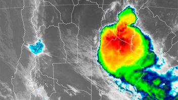 El temporal avanza hacia Entre Ríos y rigen alertas por granizo