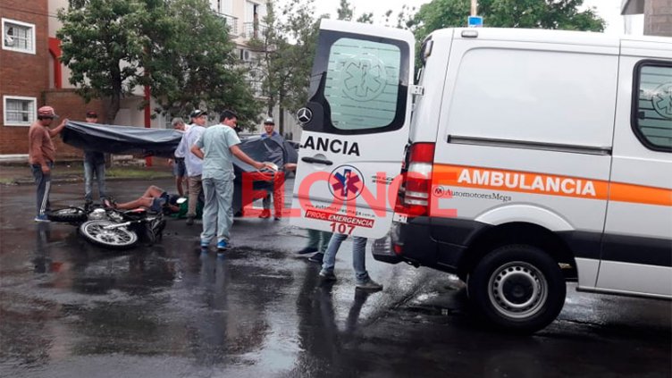 Automovilista se dio a la fuga tras choque con una moto