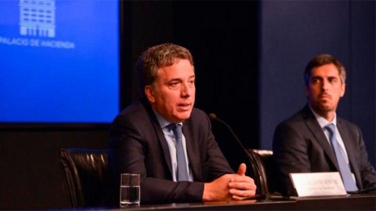 Dujovne anunció que el déficit primario de 2018 cayó al 2,4% del PBI