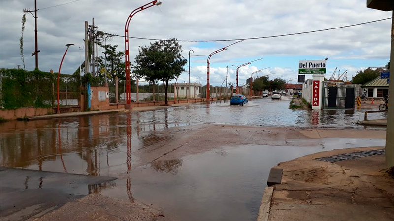 Ascienden al centenar las familias evacuadas en Concepción del Uruguay