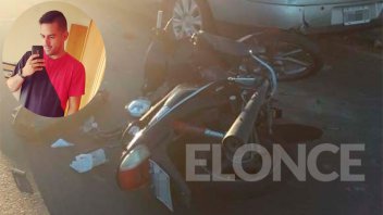 Piden oraciones para el jugador de fútbol que sufrió tremendo accidente de moto