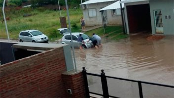 Fotos y videos: Imágenes de distintas zonas de Paraná tras el diluvio