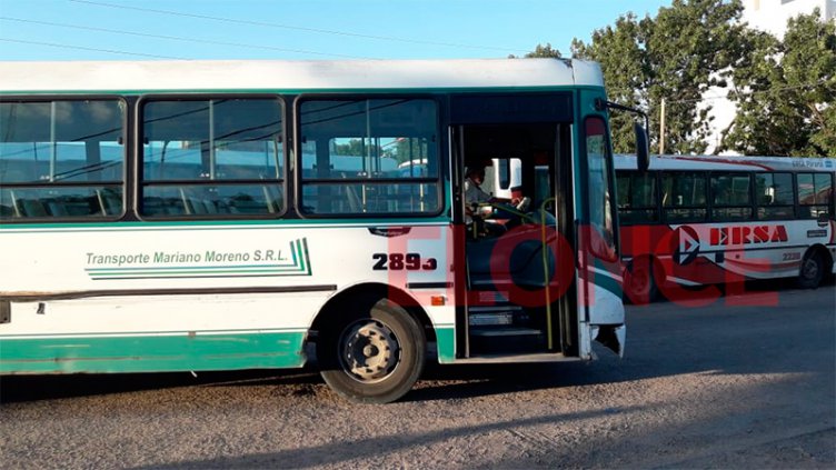Anunciaron paro de colectivos urbanos a partir de esta noche