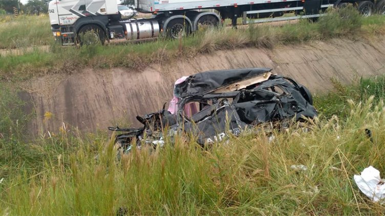 Avión sanitario trasladará a una de las niñas accidentadas tras fatal siniestro