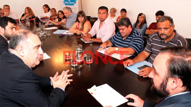 Paritaria estatal: El Gobierno ofreció un aumento del 15% a ATE y UPCN