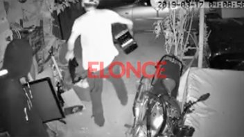 Video: Robaron en su casa y ofrece