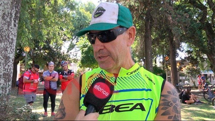 Bajó más de 80 kilos y hace cicloturismo: contó qué lo llevó a bajar de peso