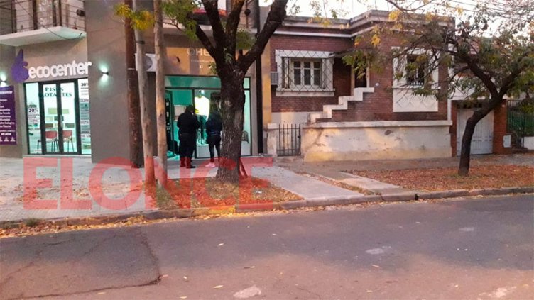 Local de indumentaria abrió hace tres meses y ya sufrió un robo