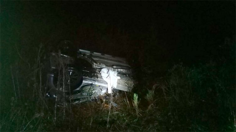 Joven automovilista falleció tras chocar contra un camión