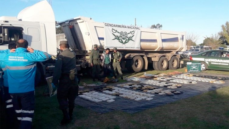Detienen a camionero entrerriano con 272 kilos de cocaína por u$s 2 millones