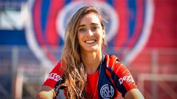 Maca Sánchez pide ayuda para hallar a una chica e invitarla a salir