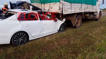 Un joven murió tras chocar su auto contra un camión en la Ruta Nº 131