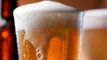 La ANMAT prohibió la comercialización de tres marcas de cerveza