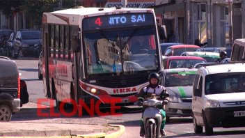 Se levantó el paro de colectivos tras cinco días sin servicio en Paraná