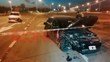 Dos conductores heridos fue el saldo de tremendo impacto en un acceso a Paraná